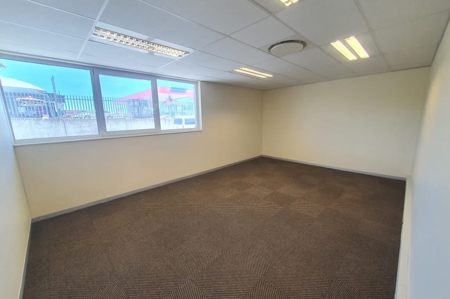 Commercial Property for Sale in Fairview Eastern Cape
